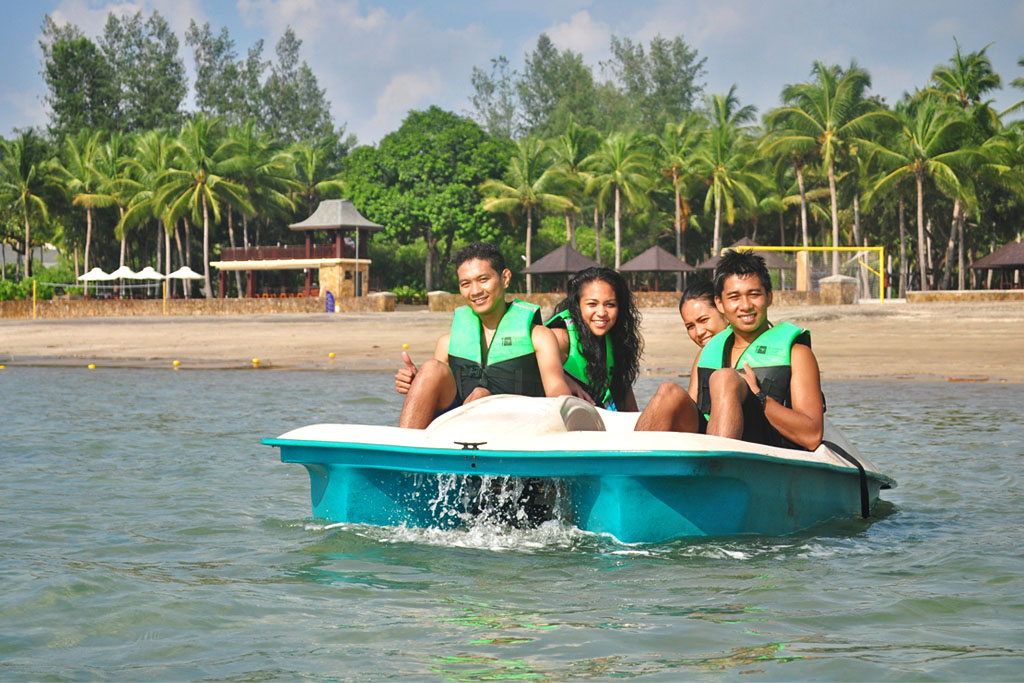 watersports_1024-x-683_pedal-boat